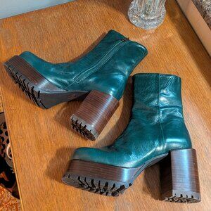 L'Intervalle Green Leather Wood Heel Boots